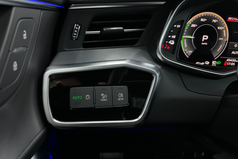  Ponuka vozidiel / Audi A6 55 S-Line TFSIe Quattro Plug in Hybrid - video