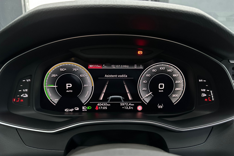  Ponuka vozidiel / Audi A6 55 S-Line TFSIe Quattro Plug in Hybrid - video