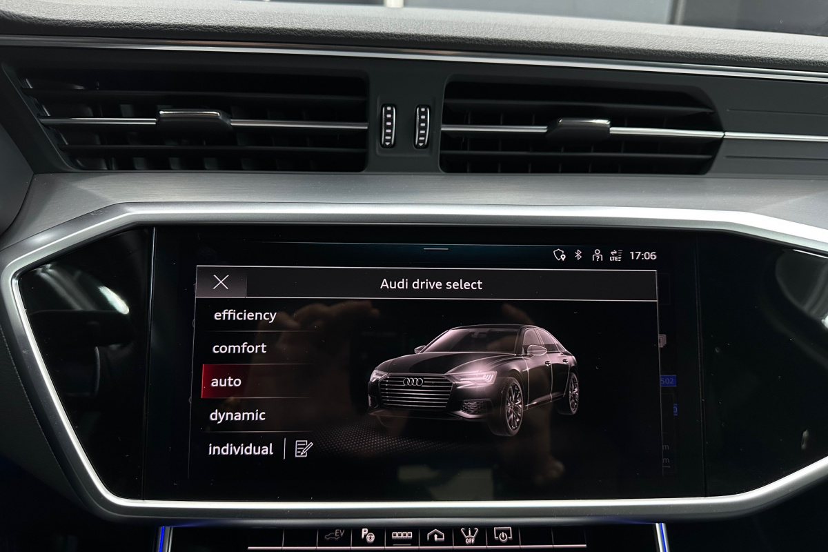 Ponuka vozidiel / Audi A6 55 S-Line TFSIe Quattro Plug in Hybrid - video Ponuka vozidiel / Audi A6 55 S-Line TFSIe Quattro Plug in Hybrid - video