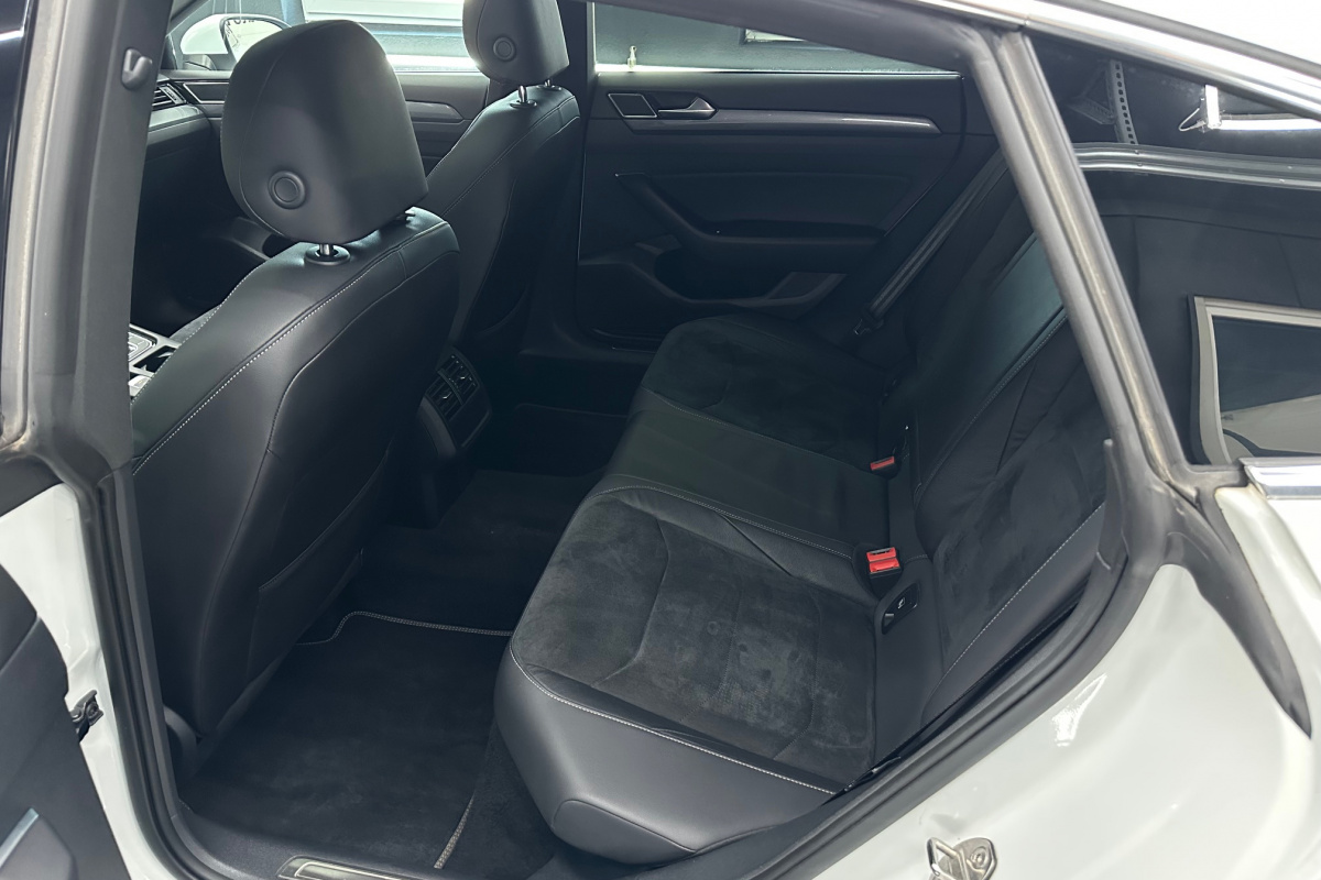 Ponuka vozidiel / Volkswagen Arteon 2.0 TSI BMT R-Line DSG - video