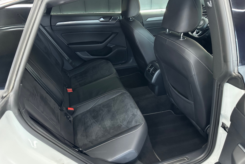  Ponuka vozidiel / Volkswagen Arteon 2.0 TSI BMT R-Line DSG - video