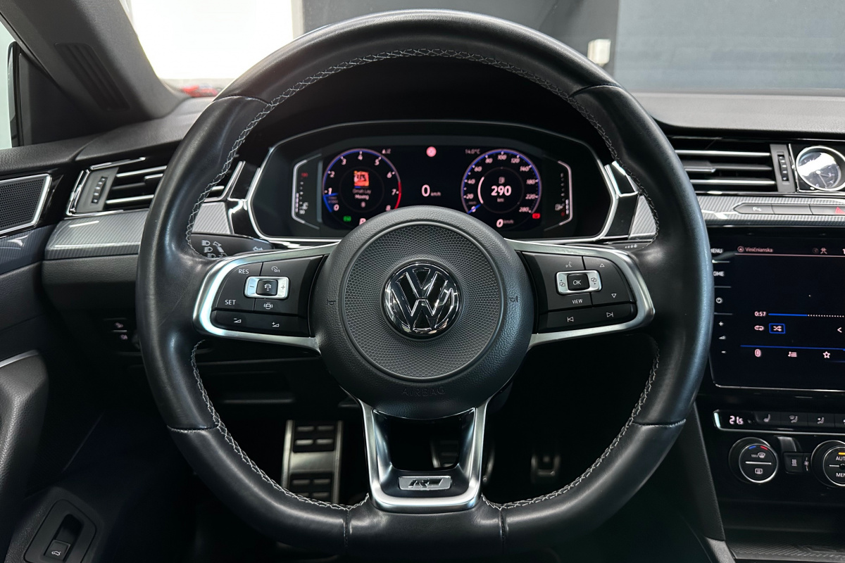 Ponuka vozidiel / Volkswagen Arteon 2.0 TSI BMT R-Line DSG - video