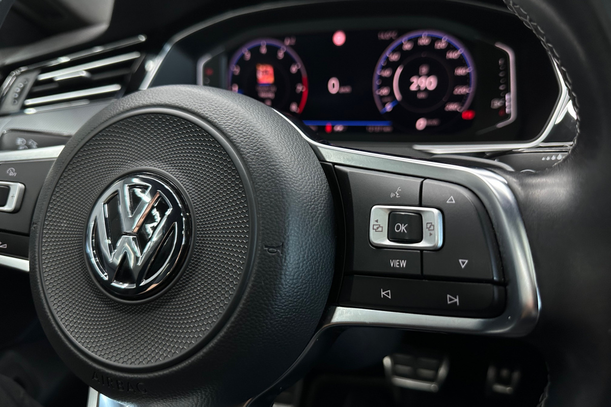 Ponuka vozidiel / Volkswagen Arteon 2.0 TSI BMT R-Line DSG - video