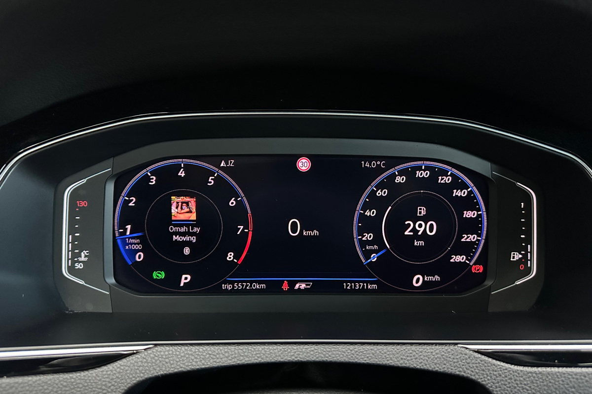 Ponuka vozidiel / Volkswagen Arteon 2.0 TSI BMT R-Line DSG - video