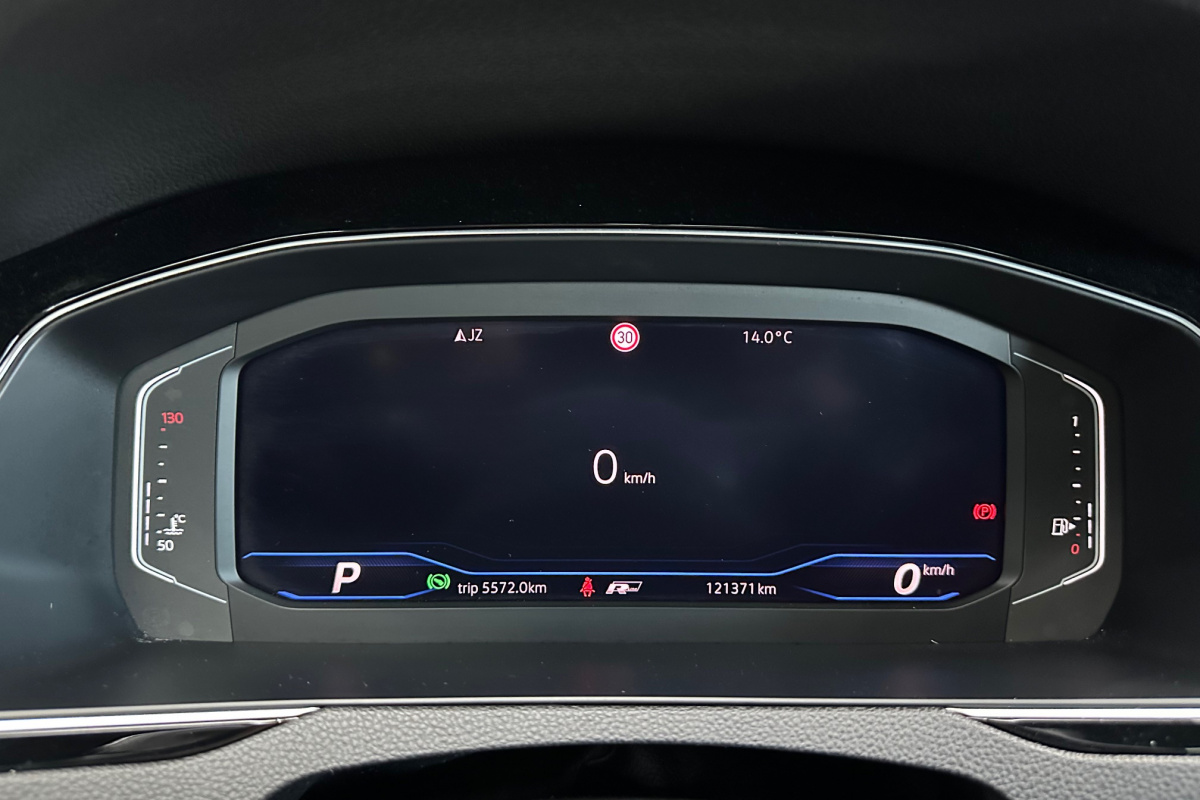 Ponuka vozidiel / Volkswagen Arteon 2.0 TSI BMT R-Line DSG - video