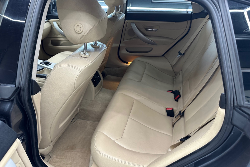  Ponuka vozidiel / BMW Rad 4 Gran Coupé 420d xDrive Standard A/T - video