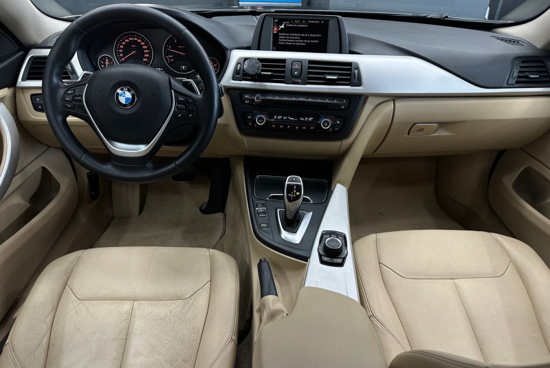  Ponuka vozidiel / BMW Rad 4 Gran Coupé 420d xDrive Standard A/T - video