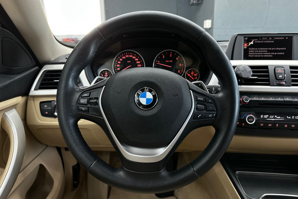 Ponuka vozidiel / BMW Rad 4 Gran Coupé 420d xDrive Standard A/T - video