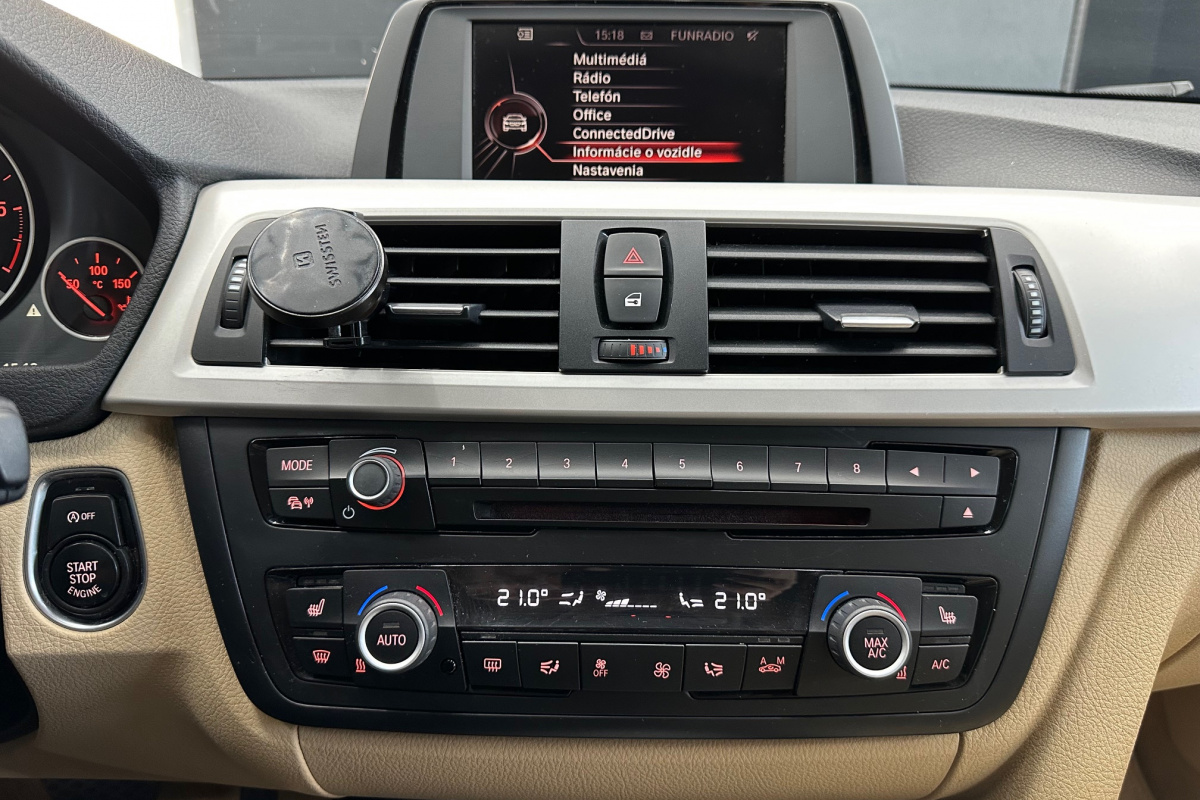 Ponuka vozidiel / BMW Rad 4 Gran Coupé 420d xDrive Standard A/T - video