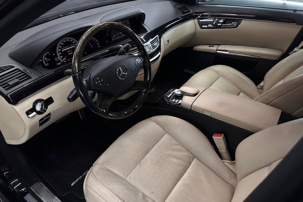 Ponuka vozidiel / Mercedes-Benz S trieda Sedan 350 CDI Blue TEC 4matic - video