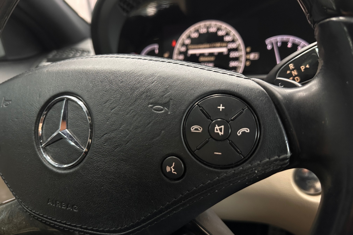 Ponuka vozidiel / Mercedes-Benz S trieda Sedan 350 CDI Blue TEC 4matic - video