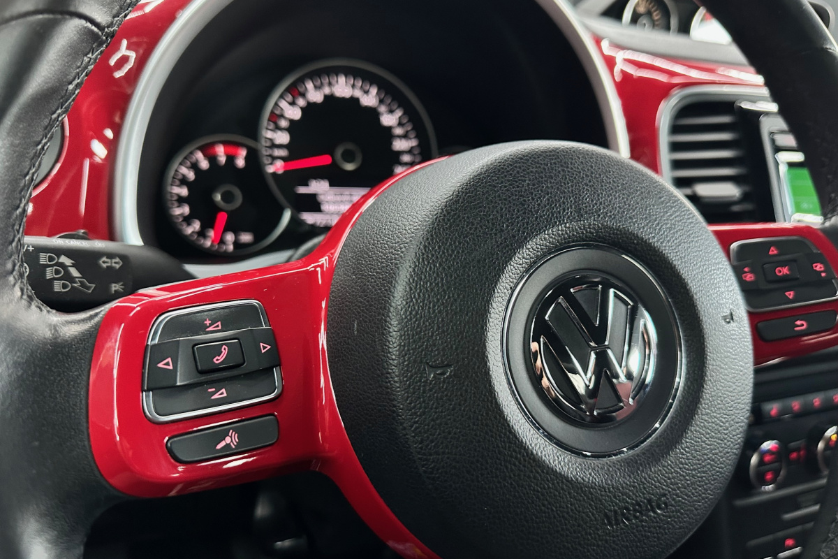 Ponuka vozidiel / Volkswagen Beetle 1.2 TSI - video