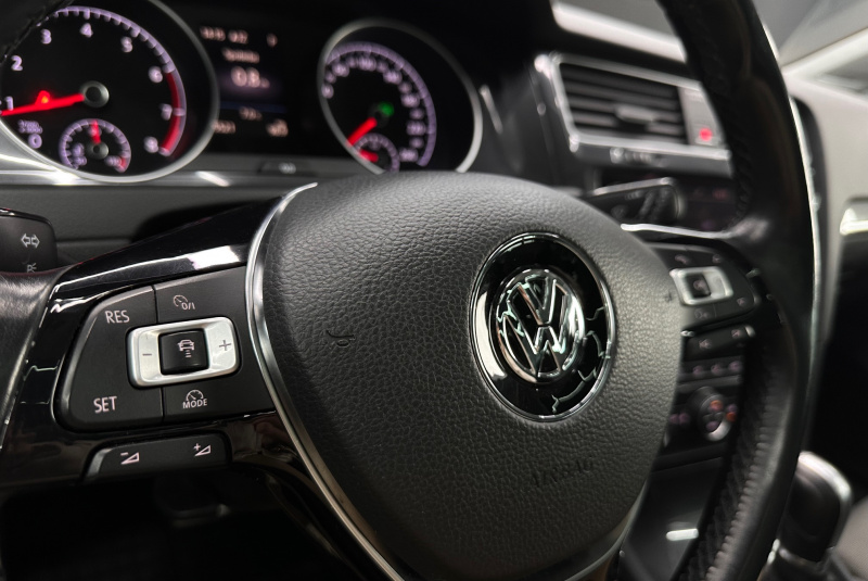  Ponuka vozidiel / Volkswagen Golf Variant Alltrack 1.8 TSI BMT 4MOTION DSG - video