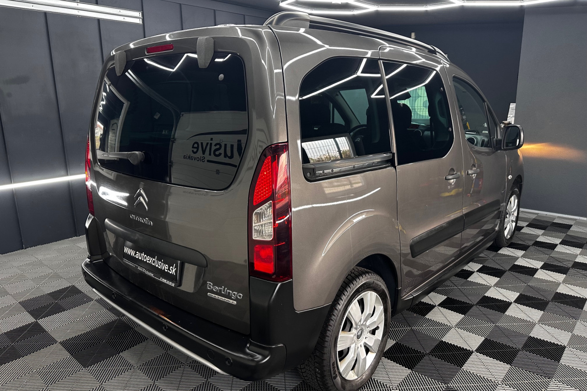 Ponuka vozidiel / Citroën Berlingo Multispace 1.6 BlueHDi 100 Feel - video