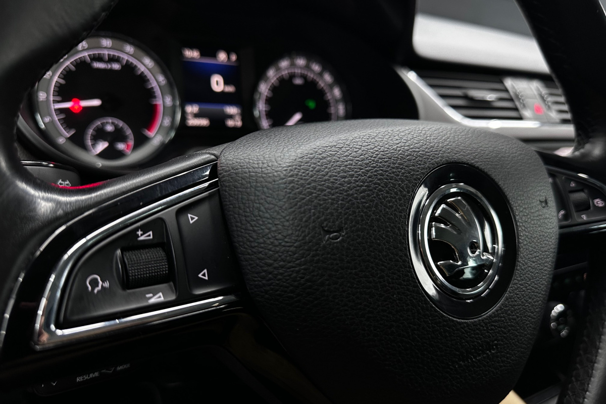 Ponuka vozidiel / Škoda Octavia Combi 2.0 TDI 184k Scout DSG 4x4 - video Ponuka vozidiel / Škoda Octavia Combi 2.0 TDI 184k Scout DSG 4x4 - video