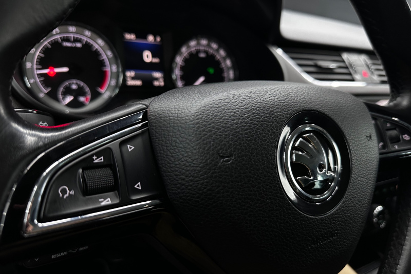 Ponuka vozidiel / Škoda Octavia Combi 2.0 TDI 184k Scout DSG 4x4 - video Ponuka vozidiel / Škoda Octavia Combi 2.0 TDI 184k Scout DSG 4x4 - video