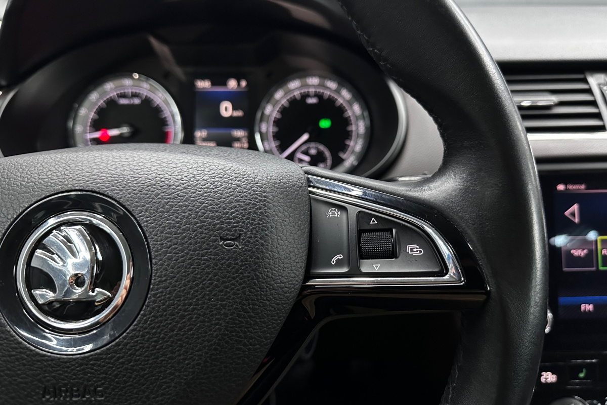 Ponuka vozidiel / Škoda Octavia Combi 2.0 TDI 184k Scout DSG 4x4 - video Ponuka vozidiel / Škoda Octavia Combi 2.0 TDI 184k Scout DSG 4x4 - video