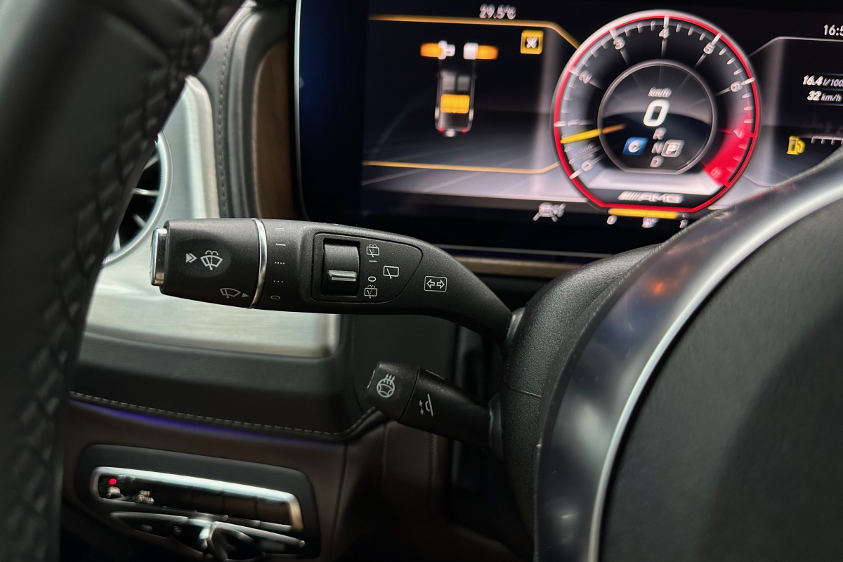 Ponuka vozidiel / Mercedes-Benz G trieda 63 AMG A/T - video