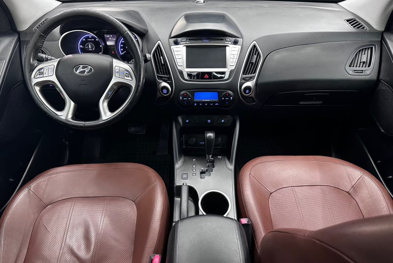  Ponuka vozidiel / Hyundai ix35 2.0 CRDi VGT Premium 4x4 A/T - video