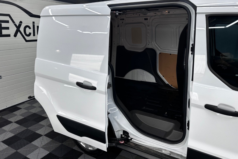  Ponuka vozidiel / Ford Transit Connect 1.5 - video