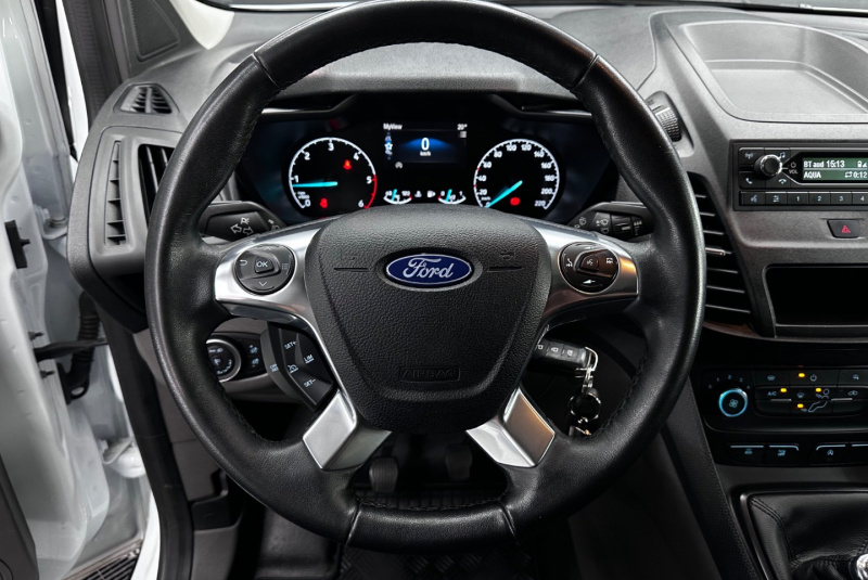  Ponuka vozidiel / Ford Transit Connect 1.5 - video