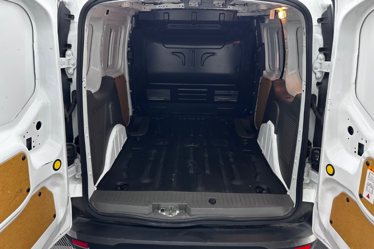 Ponuka vozidiel / Ford Transit Connect 1.5 - video