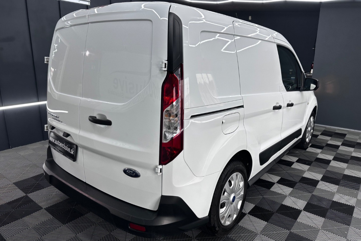 Ponuka vozidiel / Ford Transit Connect 1.5 - video