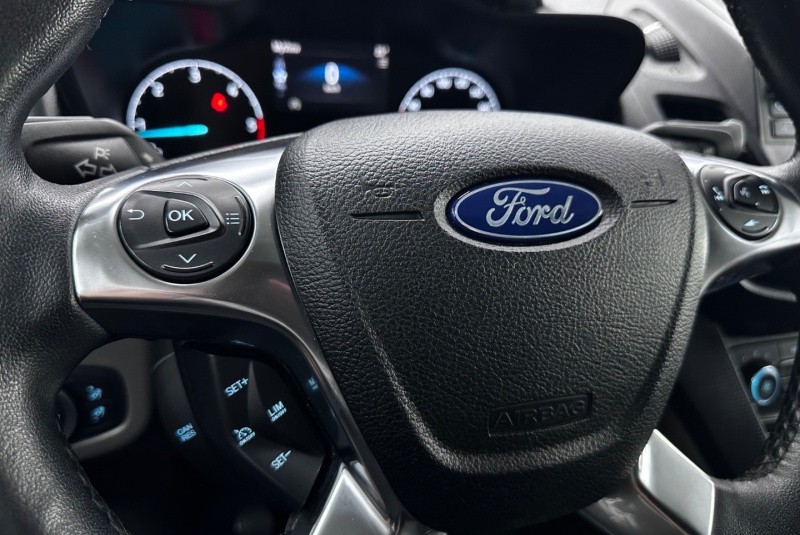  Ponuka vozidiel / Ford Transit Connect 1.5 - video
