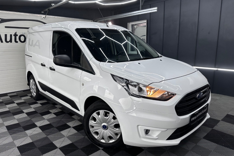  Ponuka vozidiel / Ford Transit Connect 1.5 - video