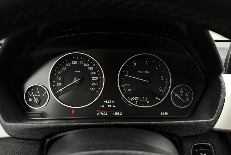 Ponuka vozidiel / BMW Rad 4 Gran Coupé 418d A/T - video  Ponuka vozidiel / BMW Rad 4 Gran Coupé 418d A/T - video