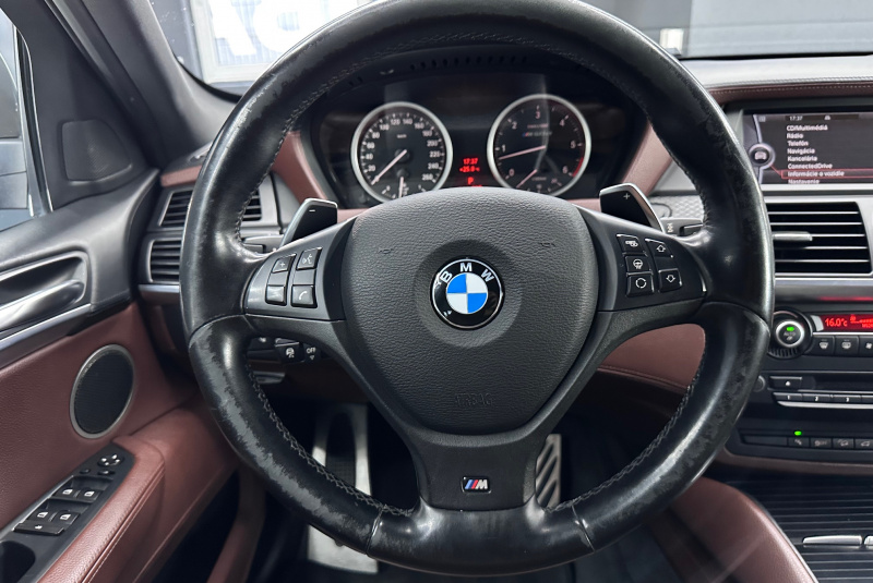  Ponuka vozidiel / BMW X6 xDrive M50d - video