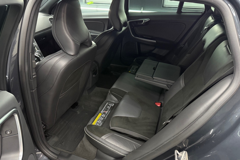  Ponuka vozidiel / Volvo V60 D3 2.0L 150k Momentum Geartronic - video