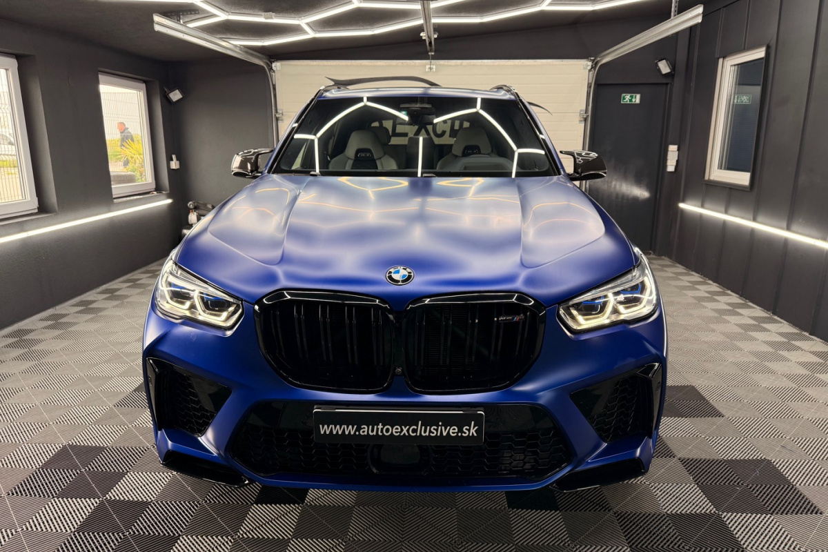 Ponuka vozidiel / BMW X5 M Competition First Edition 1of250 - video