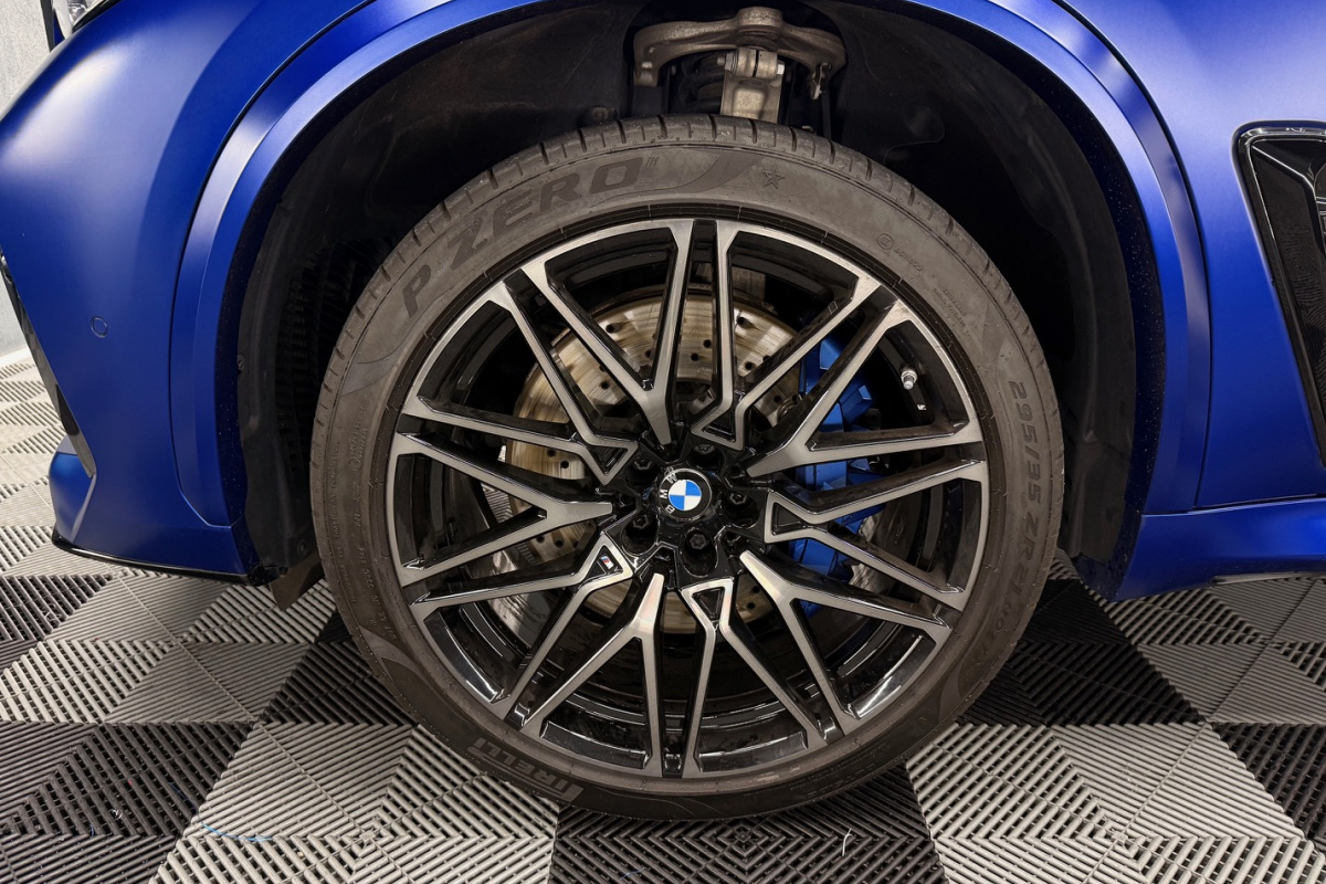 Ponuka vozidiel / BMW X5 M Competition First Edition 1of250 - video