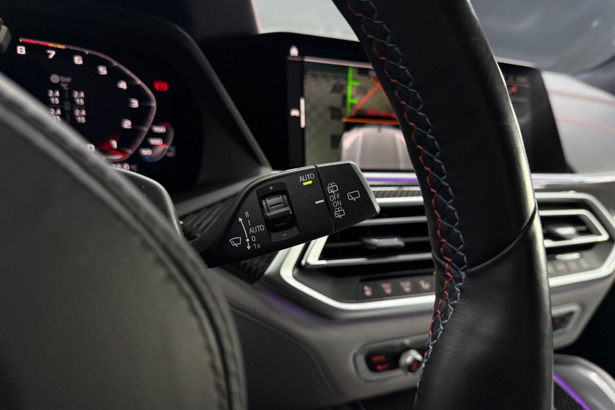 Ponuka vozidiel / BMW X5 M Competition First Edition 1of250 - video