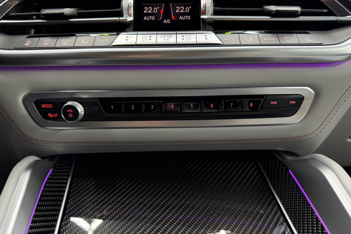 Ponuka vozidiel / BMW X5 M Competition First Edition 1of250 - video