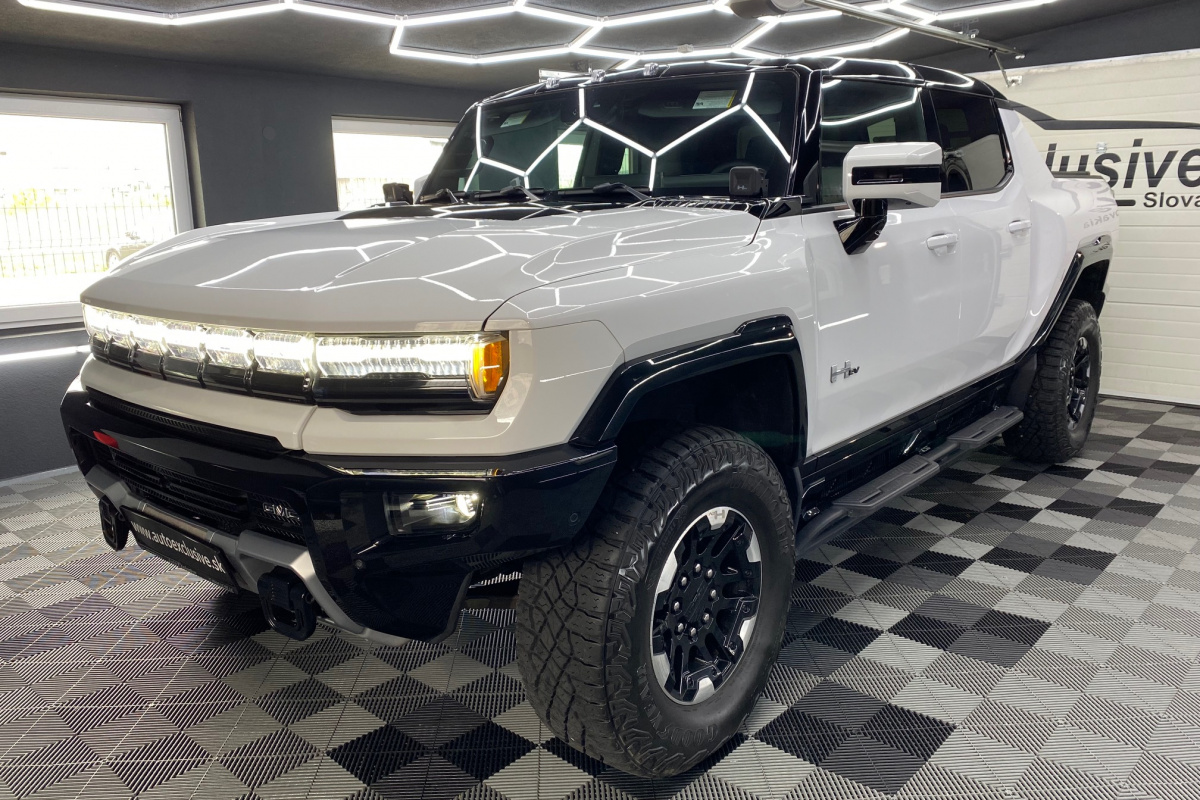 Ponuka vozidiel / Hummer EV PICKUP 3X EDITION 1 OFF ROAD PAKET - video