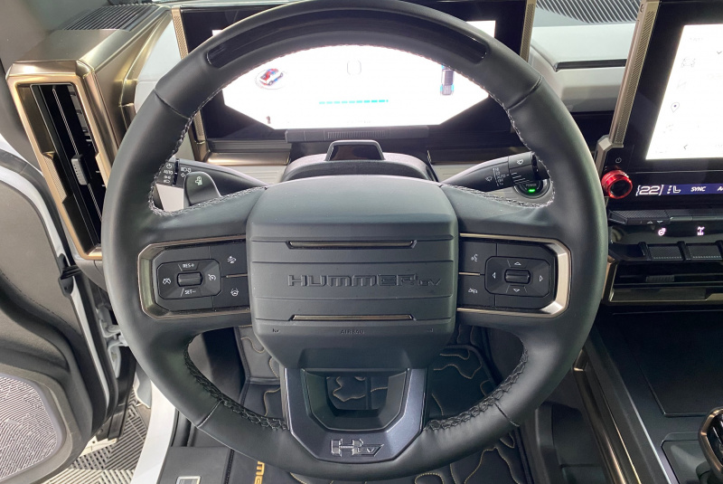  Ponuka vozidiel / Hummer EV PICKUP 3X EDITION 1 OFF ROAD PAKET - video