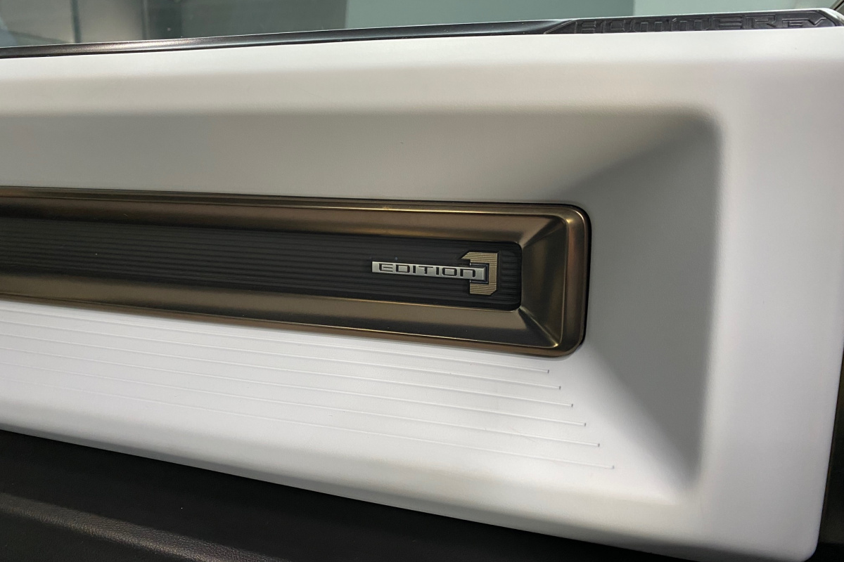 Ponuka vozidiel / Hummer EV PICKUP 3X EDITION 1 OFF ROAD PAKET - video Ponuka vozidiel / Hummer EV PICKUP 3X EDITION 1 OFF ROAD PAKET - video