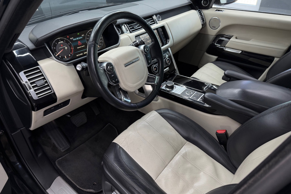 Ponuka vozidiel / Land Rover Range Rover 5.0 V8 Supercharged - video