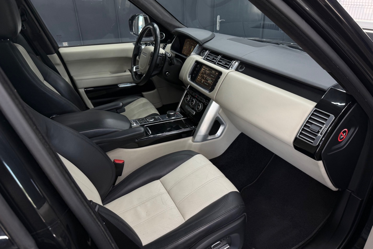 Ponuka vozidiel / Land Rover Range Rover 5.0 V8 Supercharged - video
