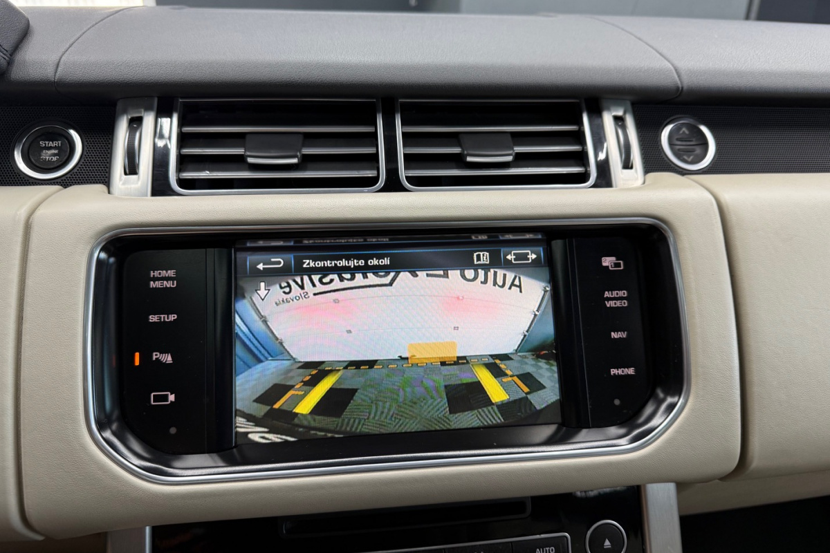 Ponuka vozidiel / Land Rover Range Rover 5.0 V8 Supercharged - video