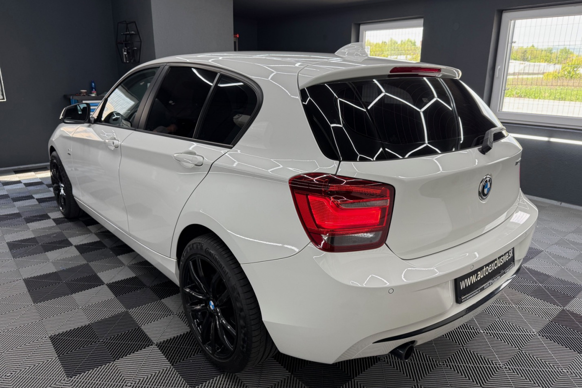 Ponuka vozidiel / BMW Rad 1 118i M Sport A/T - video