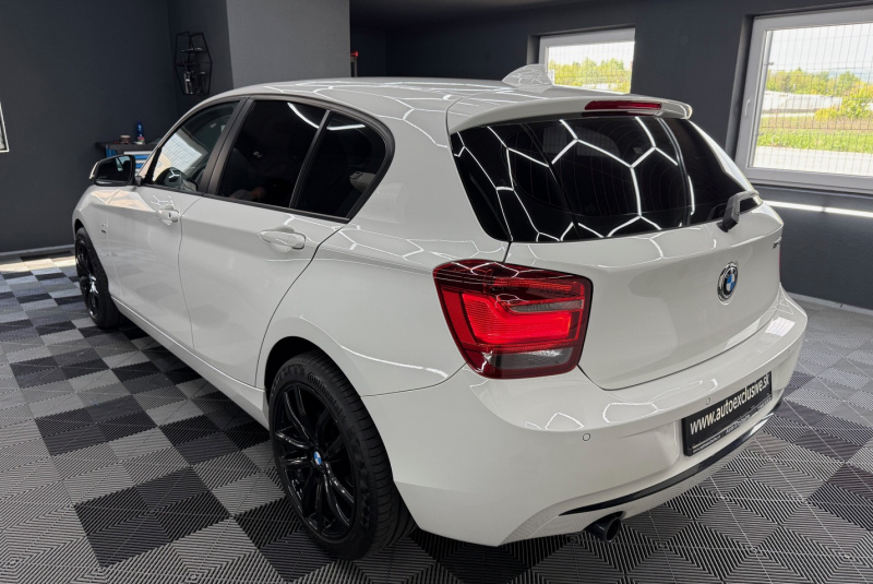  Ponuka vozidiel / BMW Rad 1 118i M Sport A/T - video