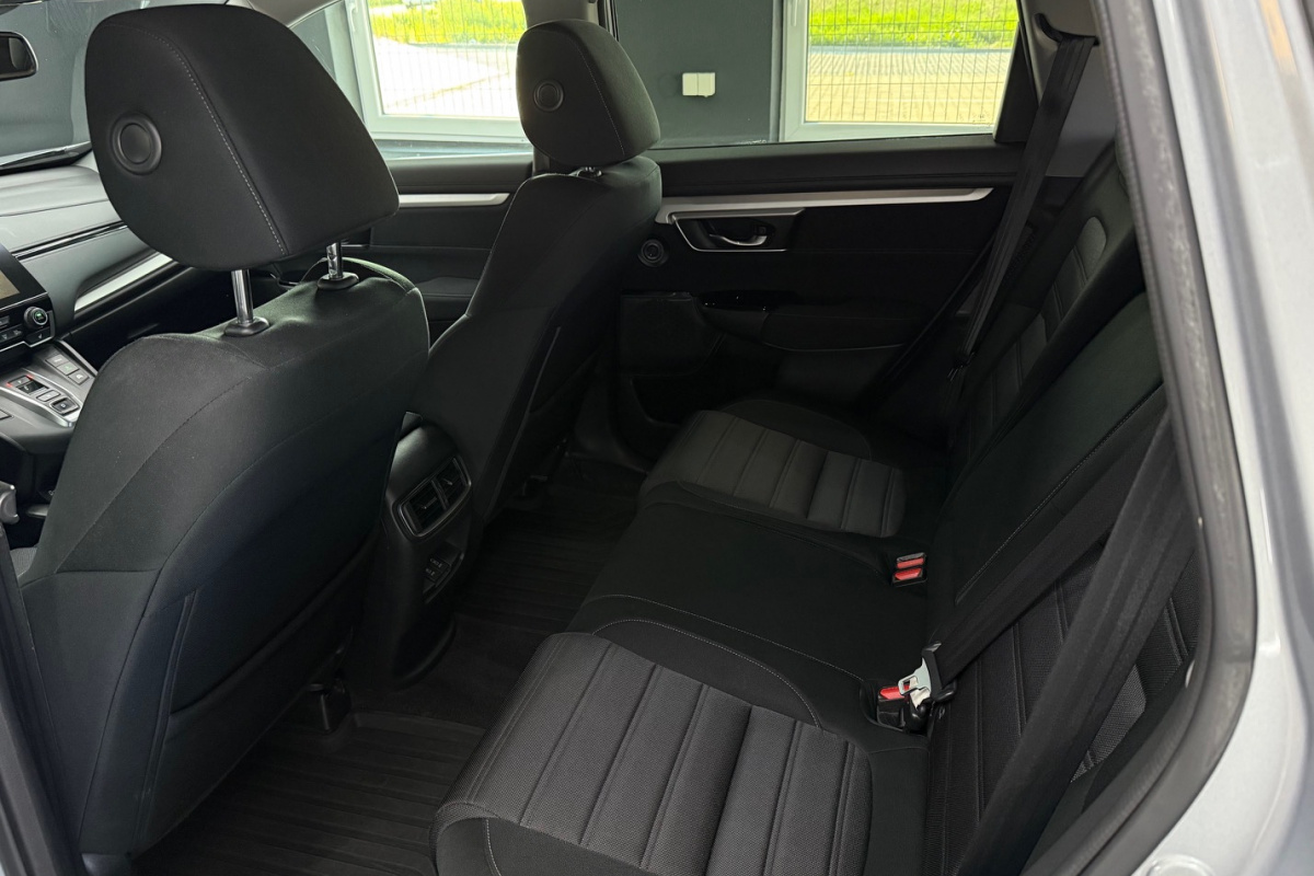 Ponuka vozidiel / Honda CR-V 2.0 i-MMD Hybrid Lifestyle AWD e-CVT - video