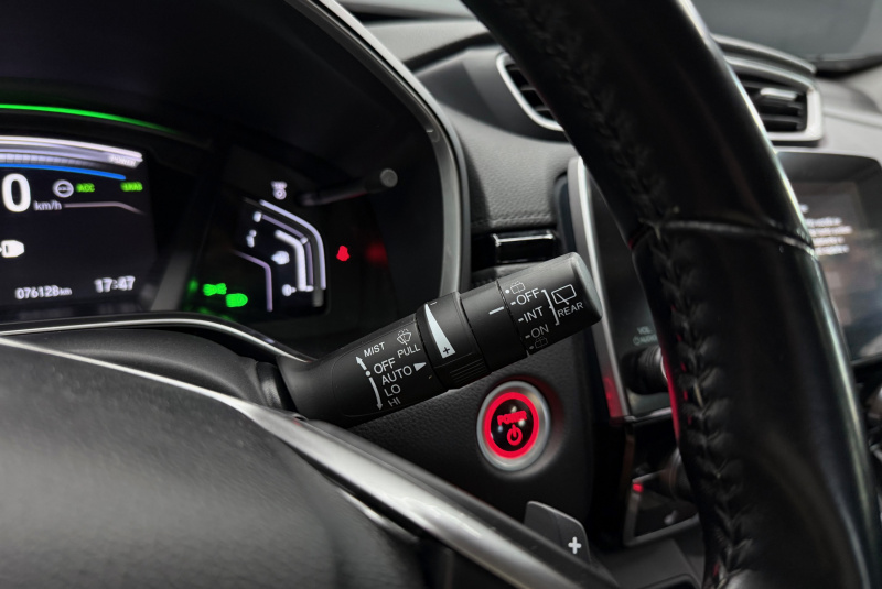  Ponuka vozidiel / Honda CR-V 2.0 i-MMD Hybrid Lifestyle AWD e-CVT - video