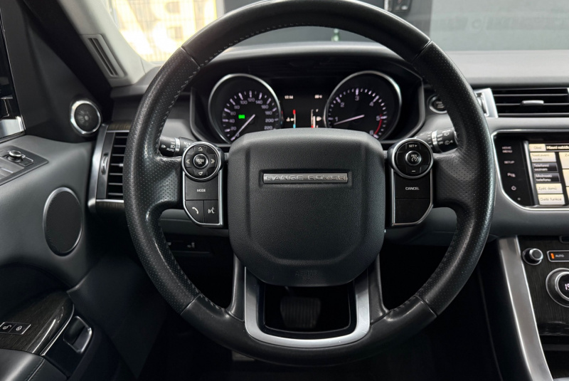  Ponuka vozidiel / Land Rover Range Rover Sport 3.0 SDV6 HSE - video