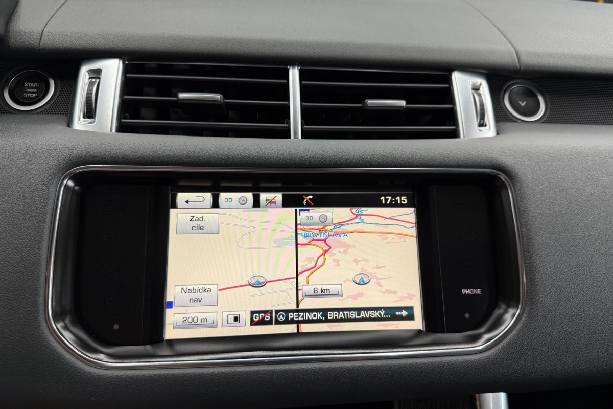 Ponuka vozidiel / Land Rover Range Rover Sport 3.0 SDV6 HSE - video