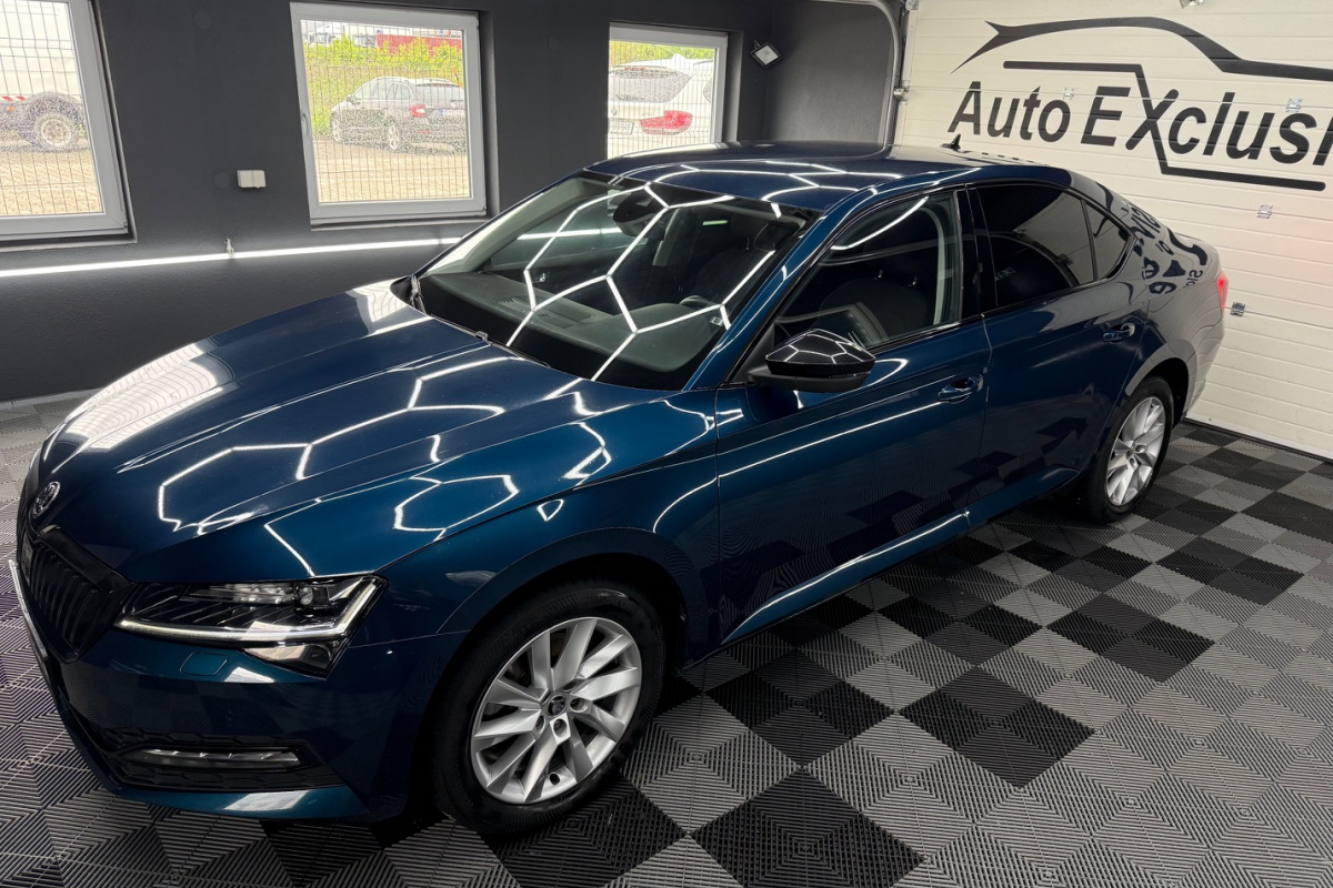 Ponuka vozidiel / Škoda Superb 2.0 TSI Style DSG - video