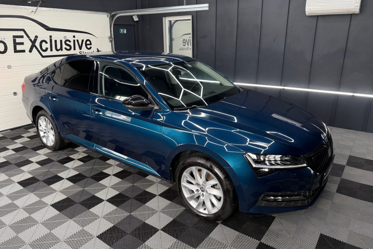 Ponuka vozidiel / Škoda Superb 2.0 TSI Style DSG - video